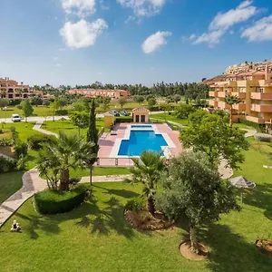 Wonderful 5 Minutes Flat Walk To The Centre Of Apartment